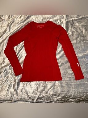 Figs Winning Red Salta Shimmer Seamless - Longsleeve Underscrub